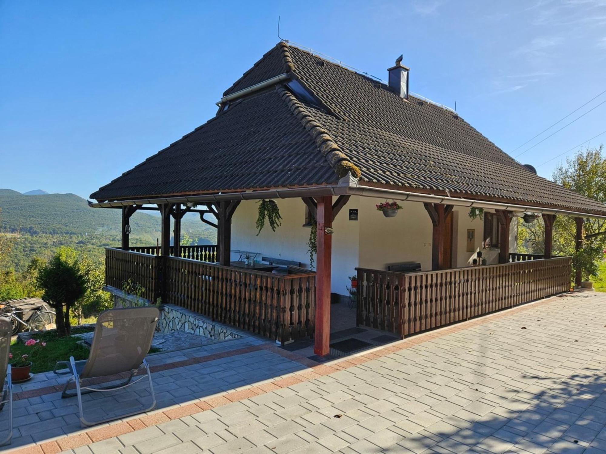 הוילה Plitvička Jezera Cozy House Zivko With Balcony מראה חיצוני תמונה